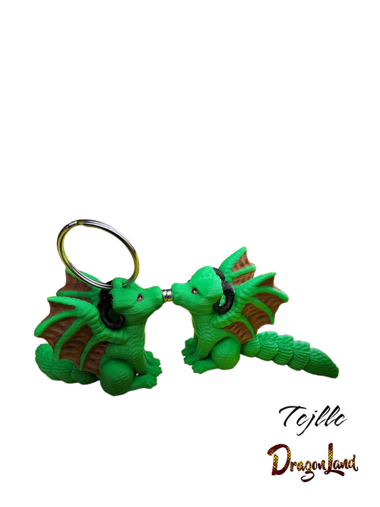 Kissing Dragon Keychain Painted